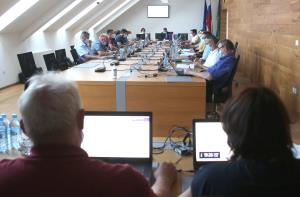 12. redna seja občinskega sveta občine Cerknica 12 FOTO LJUBO VUKELIČ